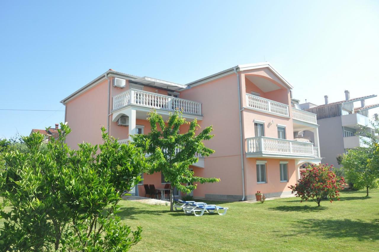 Apartments Rosa Umago Exterior foto