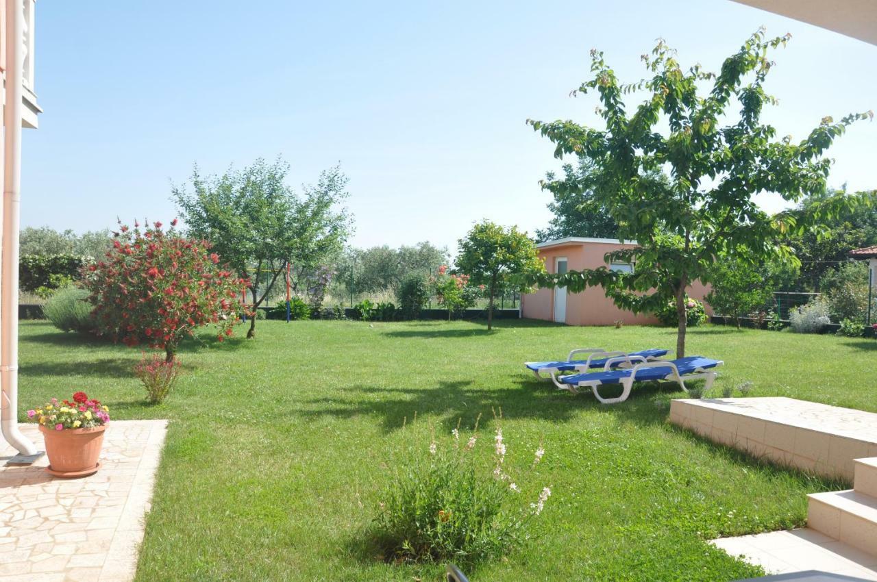 Apartments Rosa Umago Exterior foto